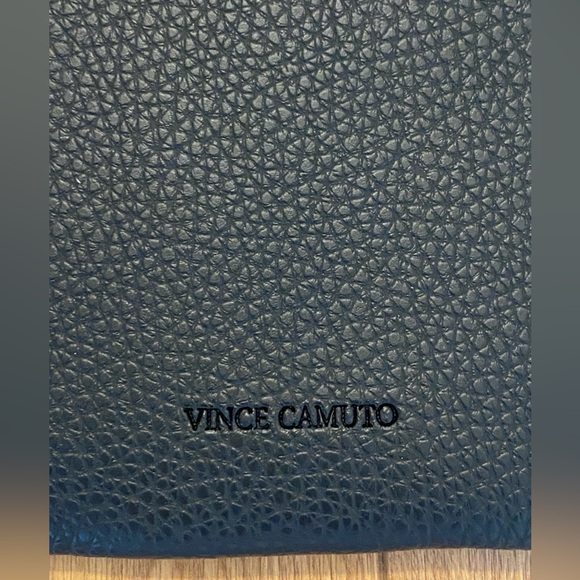 Vince Camuto Ciao Bella Black and Gray Leather Tote Bag – 17"x 11.5" - Picture 5 of 9